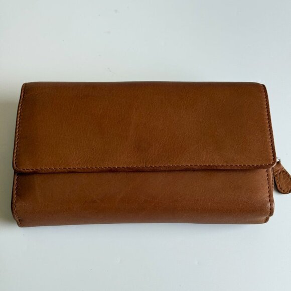 Pelle Studio Tan Leather Wallet - Picture 4 of 11